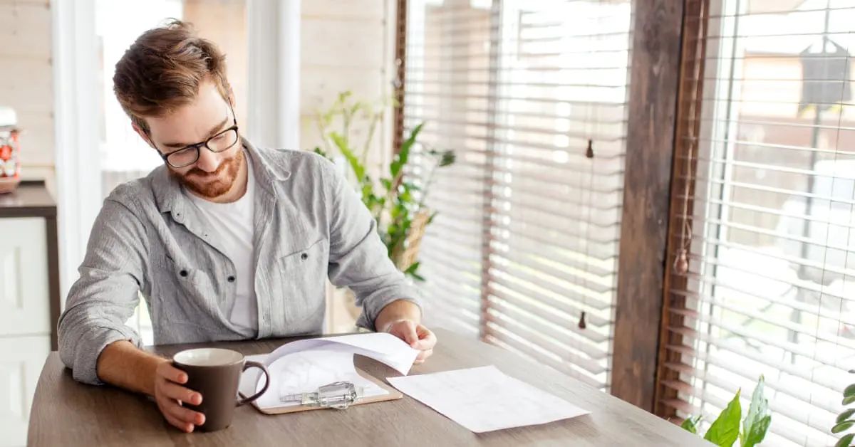 kredīti ar parādsaistībām