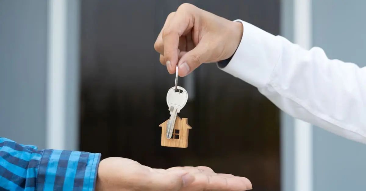 kredīts pret nekustamā īpašuma ķīlu